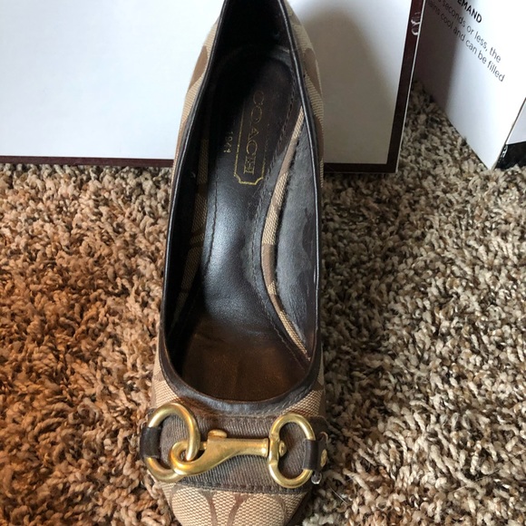 Coach wedge - Picture 3 of 4